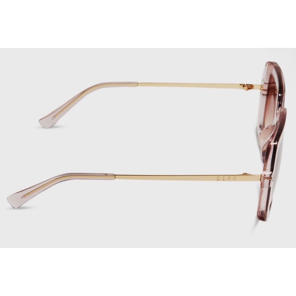 DIFF SANDRA Light Pink Crystal Dusk Gradient Oversized Sunglasses - Picture 2 of 6